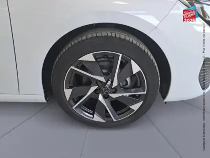 Photo 18 Peugeot 308  1.2 PureTech 130ch S&S Allure EAT8