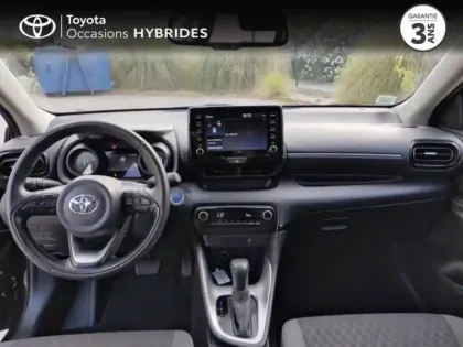 Photo 11 Toyota Yaris  116h Design 5p MY22