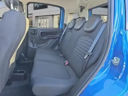 Photo 7 Fiat Panda  Classic 1.0 70ch BSG S&S Pandina