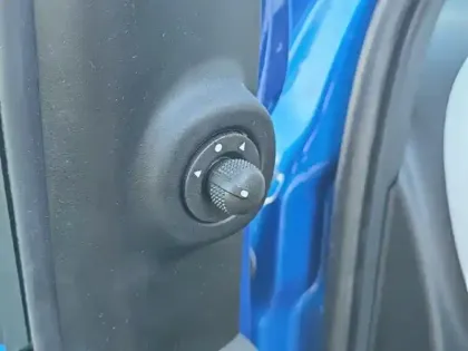 Photo 12 Fiat Panda  Classic 1.0 70ch BSG S&S Pandina