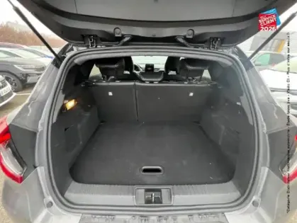 Photo 13 Renault Captur  1.6 E-Tech hybride 145ch Engineered