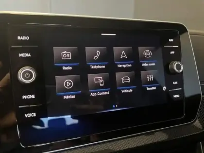 Photo 7 Volkswagen T-cross  1.0 TSI 116ch R-Line DSG7