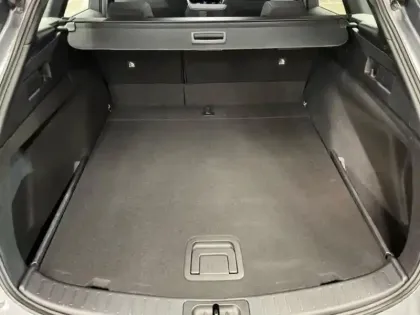 Photo 11 Toyota Corolla  Touring Spt 1.8 140ch Dynamic MY24