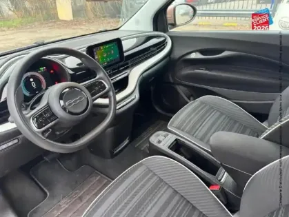 Photo 14 Fiat 500  e 95ch Action Plus