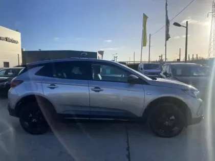 Photo 7 Opel Grandland  1.2 Turbo Hybrid 136ch GS e-DCT6