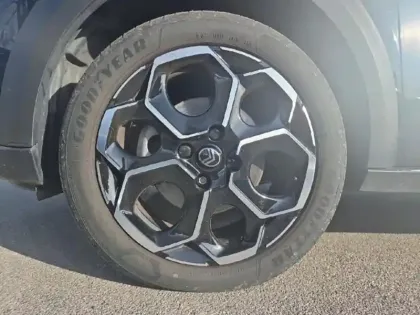 Photo 7 Citroën C3  1.2 Turbo 100ch MAX