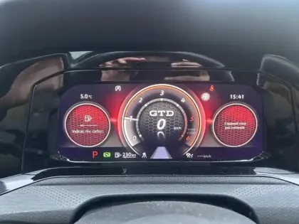 Photo 12 Volkswagen Golf  2.0 TDI SCR 200ch GTD DSG7