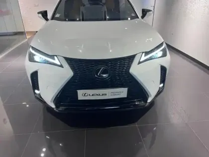 Photo 17 Lexus UX  250h F SPORT Design 2WD