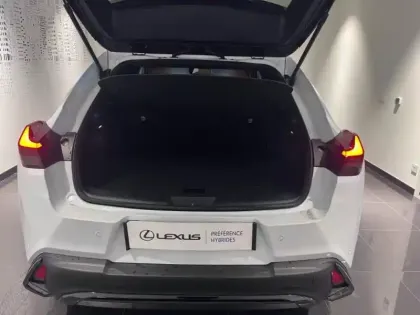 Photo 21 Lexus UX  250h F SPORT Design 2WD