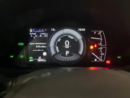 Photo 28 Lexus UX  250h F SPORT Design 2WD