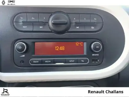 Photo 13 Renault Twingo  E-Tech Electric Authentic R80 Achat Intégral
