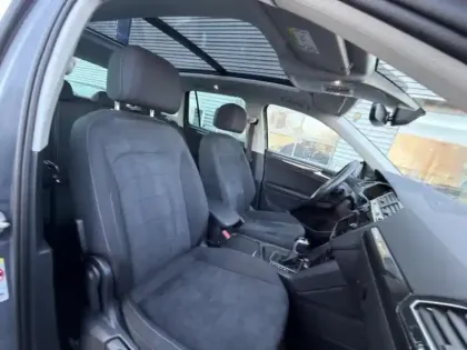 Photo 8 Volkswagen Tiguan  2.0 TDI 150ch Elegance DSG7