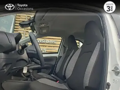 Photo 10 Toyota Aygo  X 1.0 VVT-i 72ch Dynamic S-CVT