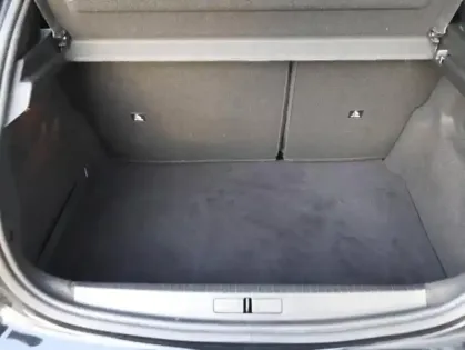 Photo 5 Peugeot 208  1.5 BlueHDi 100ch S&S GT