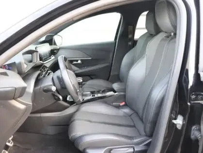 Photo 8 Peugeot 208  1.5 BlueHDi 100ch S&S GT