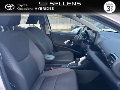Photo 5 Toyota Yaris  116h Dynamic 5p MY22