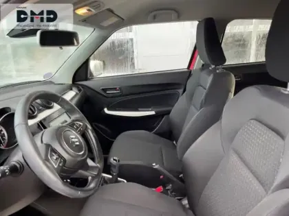 Photo 8 Suzuki Swift  1.2 Dualjet Hybrid 83ch Privilège