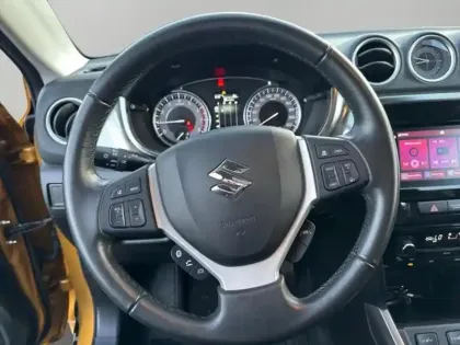 Photo 10 Suzuki Vitara  1.4 Boosterjet Hybrid 129ch Style