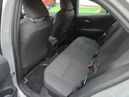 Photo 10 Toyota Corolla  122h Dynamic