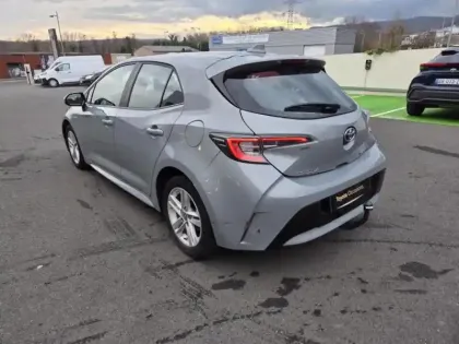 Photo 6 Toyota Corolla  122h Dynamic