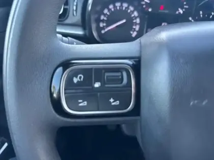 Photo 14 Citroën C3  1.2 PureTech 110ch S&S Shine 120-123g