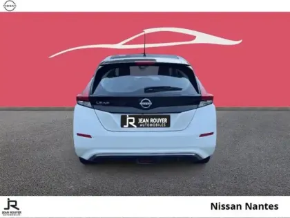 Photo 10 Nissan Leaf  150ch 40kWh Acenta 22