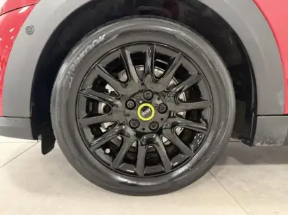 Photo 8 Mini Mini  Cooper SE 184ch Edition Premium Plus BVA 5CV