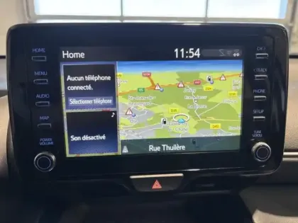 Photo 8 Toyota Yaris  Cross 116h Dynamic Business + Programme Beyond Zero Academy MY22