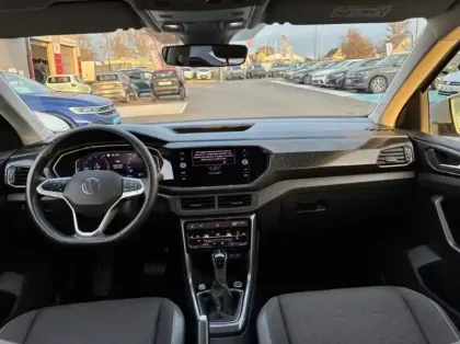 Photo 12 Volkswagen T-cross  1.0 TSI 110ch R-Line DSG7