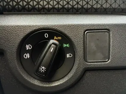 Photo 8 Volkswagen T-cross  1.0 TSI 110ch R-Line DSG7