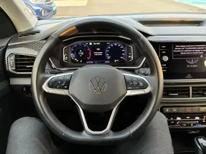 Photo 13 Volkswagen T-cross  1.0 TSI 110ch R-Line DSG7