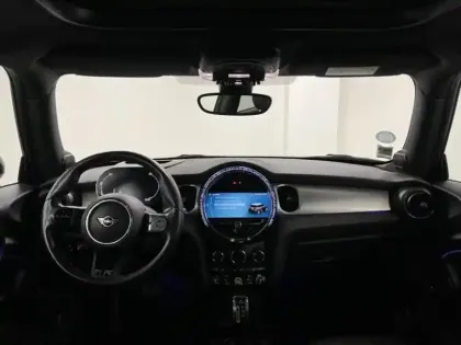 Photo 7 Mini Mini  Cooper SE 184ch Yours BVA 5CV