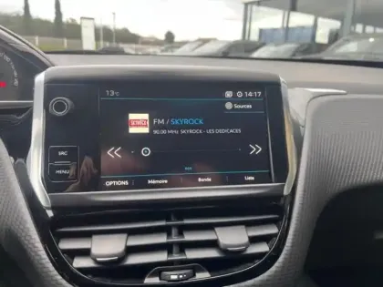 Photo 12 Peugeot 2008  1.2 PureTech 110ch Allure S&S EAT6