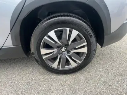 Photo 10 Peugeot 2008  1.2 PureTech 110ch Allure S&S EAT6