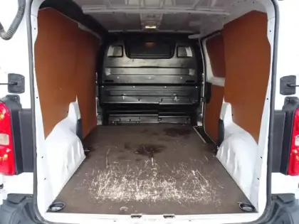 Photo 6 Peugeot Expert  Fg Standard 1.5 BlueHDi 120ch S&S Premium