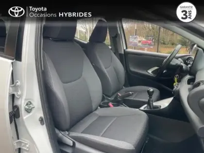 Photo 5 Toyota Yaris  120 VVT-i Dynamic 5p MY22