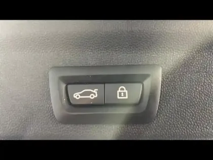 Photo 8 Mini Countryman  Cooper SE 136ch + 88ch ALL4 BVA