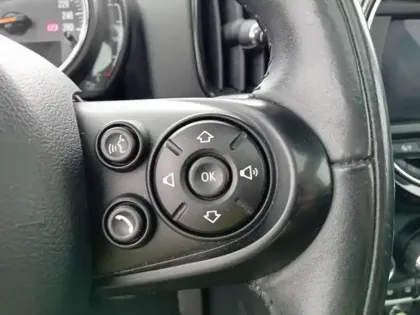 Photo 28 Mini Countryman  Cooper SE 136ch + 88ch ALL4 BVA