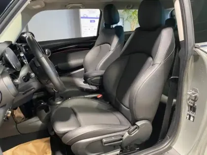 Photo 11 Mini Mini  Cooper 136ch Edition Camden BVA7