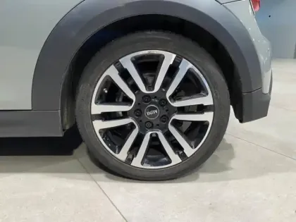 Photo 8 Mini Mini  Cooper 136ch Edition Camden BVA7