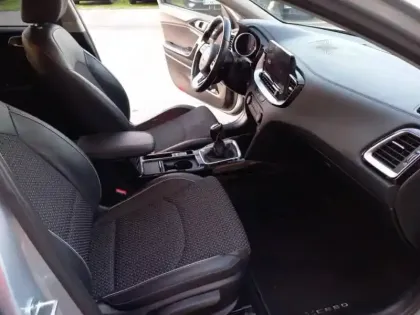 Photo 10 Kia Xceed  1.0 T-GDI 120ch Design 2021