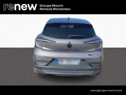 Photo 18 Renault Captur  1.8 E-Tech full hybrid 160ch esprit Alpine - 25