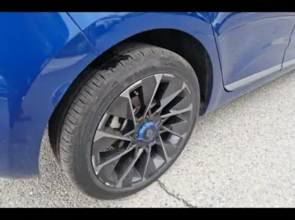 Photo 12 Renault Clio  1.6 E-Tech 145ch full hybrid esprit Alpine - 24