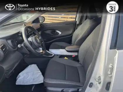 Photo 10 Toyota Yaris  116h Design 5p MY22