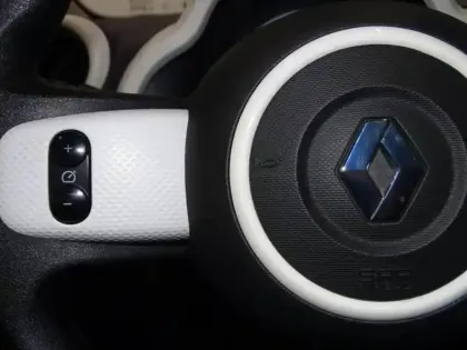 Photo 12 Renault Twingo  E-Tech Electric Life R80 Achat Intégral - 21MY