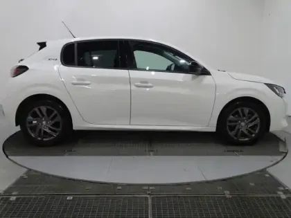 Photo 5 Peugeot 208  1.2 PureTech 100ch S&S Style 118g