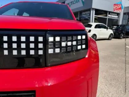 Photo 12 Fiat Panda Grande  Electrique 113ch Red