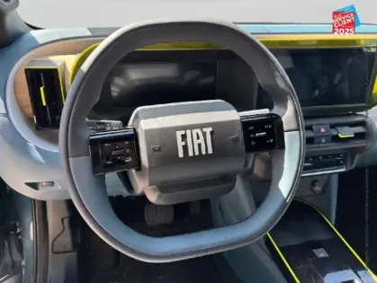 Photo 11 Fiat Panda Grande  Electrique 113ch La Prima