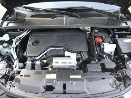 Photo 10 Peugeot 308  SW 1.2 Hybrid 136ch GT e-DCS6