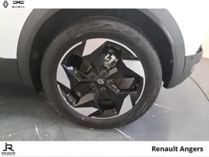 Photo 7 Renault Captur  1.6 E-Tech full hybrid 145ch Techno